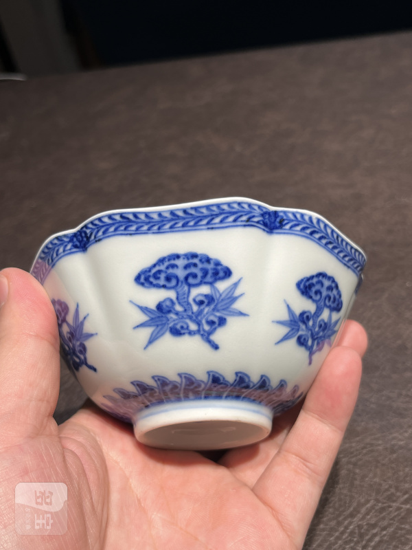 清乾隆 青花灵芝纹碗 - 图13